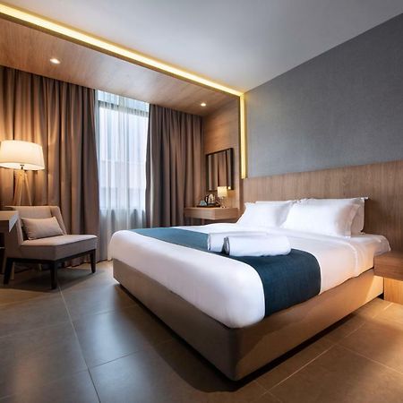 Orange Business Hotel Petaling Jaya Esterno foto