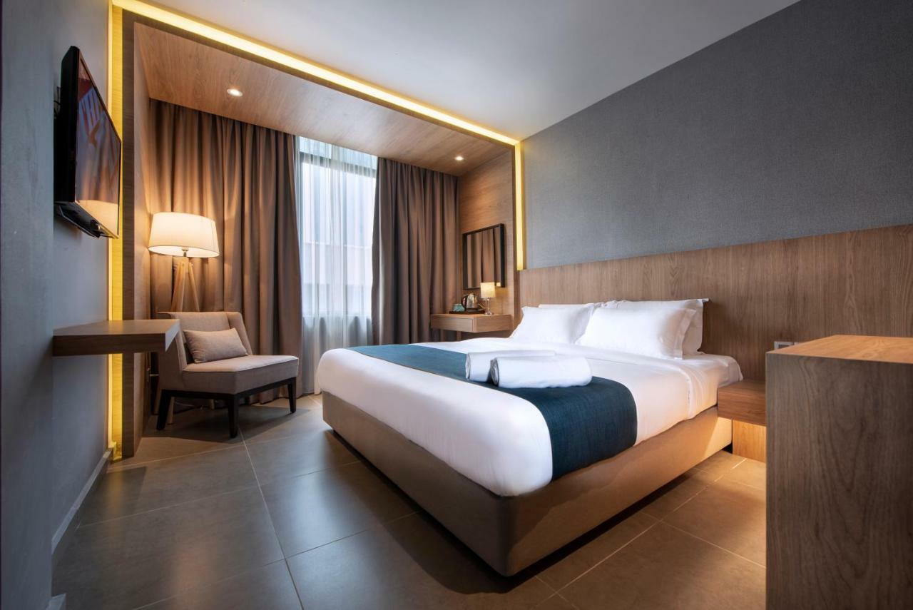 Orange Business Hotel Petaling Jaya Esterno foto